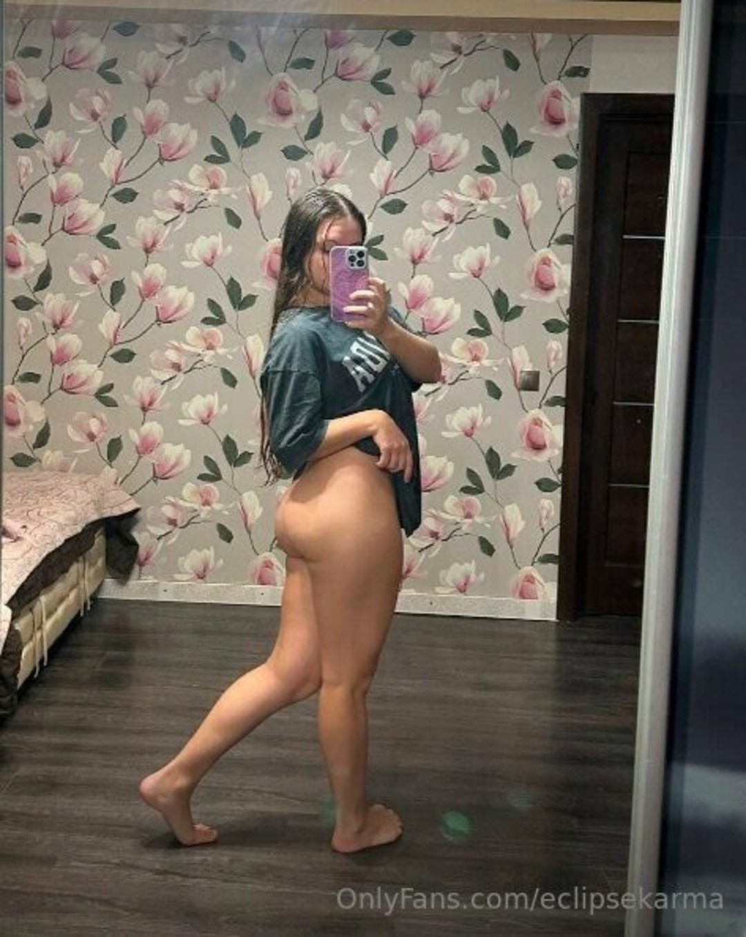 Foto desnuda filtrada de OnlyFans de Eclipsekarma #170 Foto desnuda filtrada de OnlyFans de Eclipsekarma #170