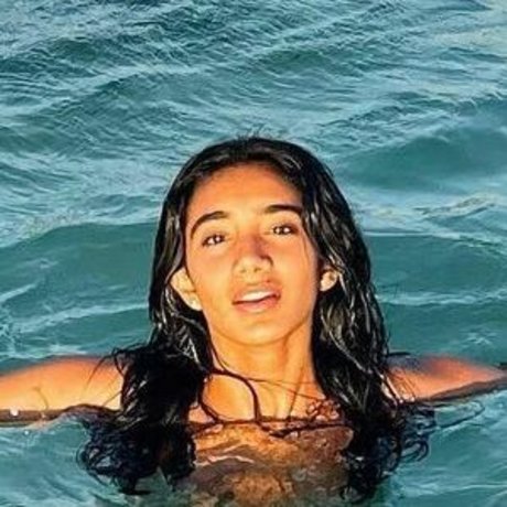 Foto desnuda filtrada de OnlyFans de Maya Mayanalluri