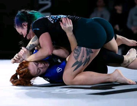 Mma Ufc Instagram Girls