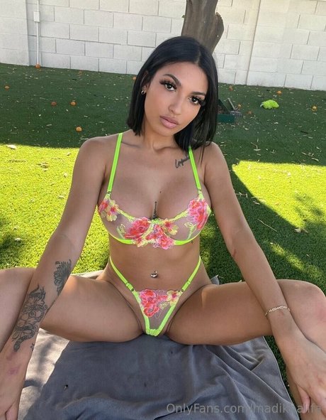 Foto desnuda filtrada de OnlyFans de Madikhalifa