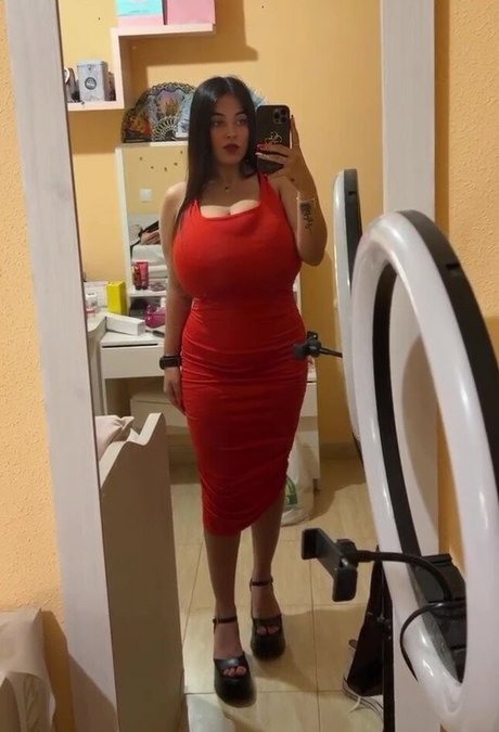 Foto desnuda filtrada de OnlyFans de Anneris