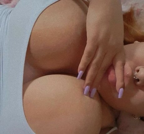 Foto desnuda filtrada de OnlyFans de Malaranjinha