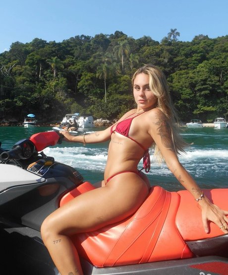 Lara Juc