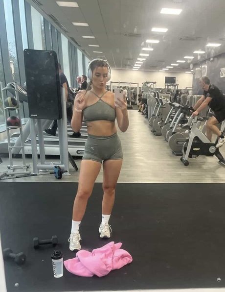 Foto desnuda filtrada de OnlyFans de Hol Grace