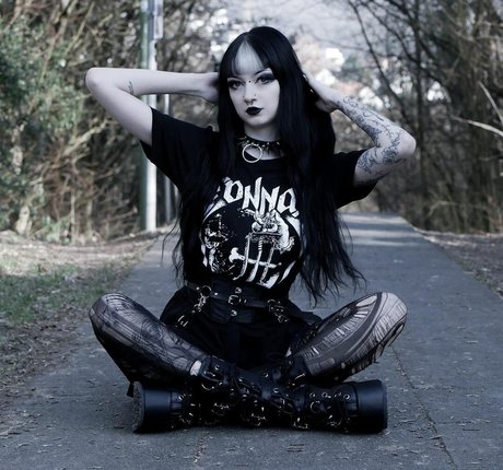 Creepycassy