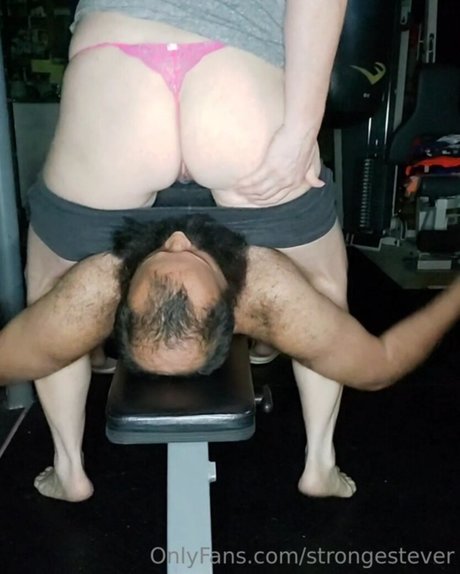 Foto desnuda filtrada de OnlyFans de Becca Swanson