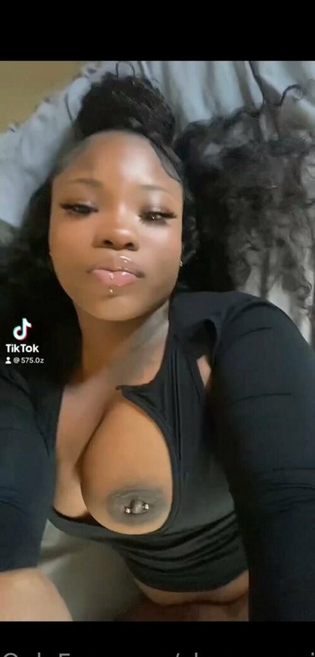 Chynamarie76