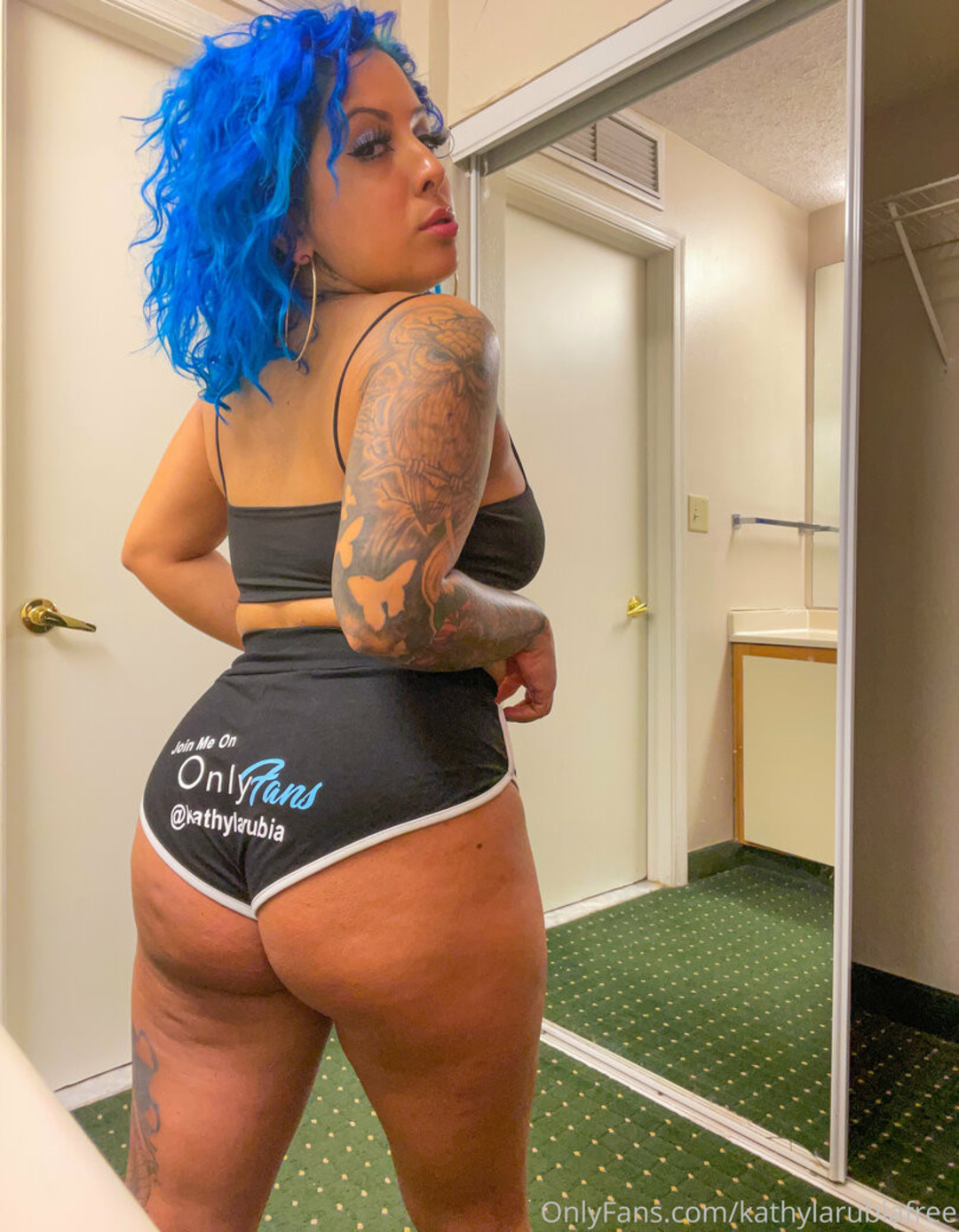 Foto desnuda filtrada de OnlyFans de Spanishxbarbiiefree #23 Foto desnuda filtrada de OnlyFans de Spanishxbarbiiefree #23