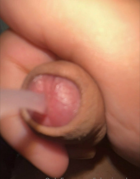 Foto desnuda filtrada de OnlyFans de Lukecinnabun
