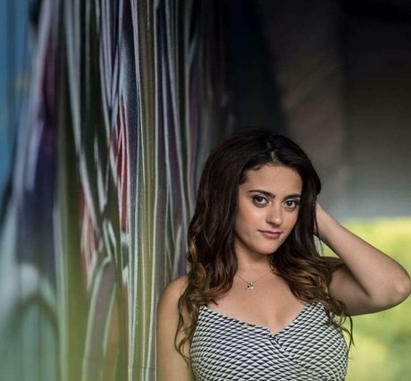 Maria Sharrad