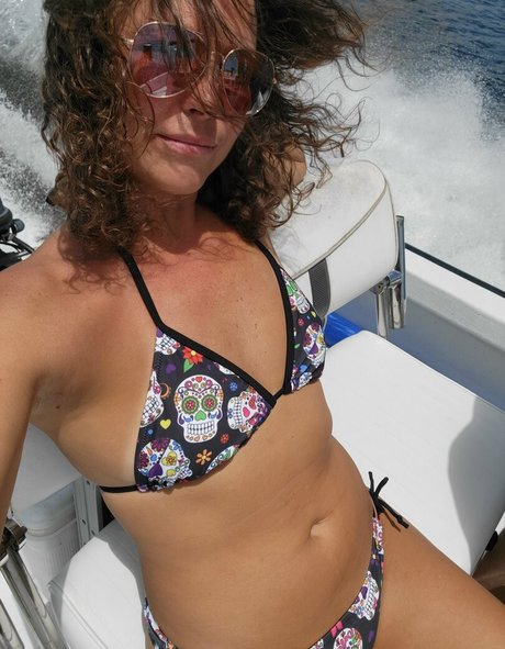 Nellebeachgirl