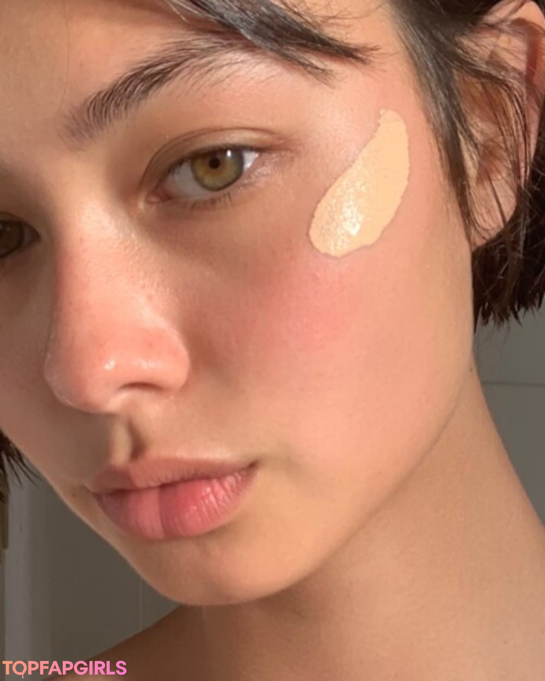 Foto desnuda filtrada de OnlyFans de Bridget Gao Hollitt #225 Foto desnuda filtrada de OnlyFans de Bridget Gao Hollitt #225