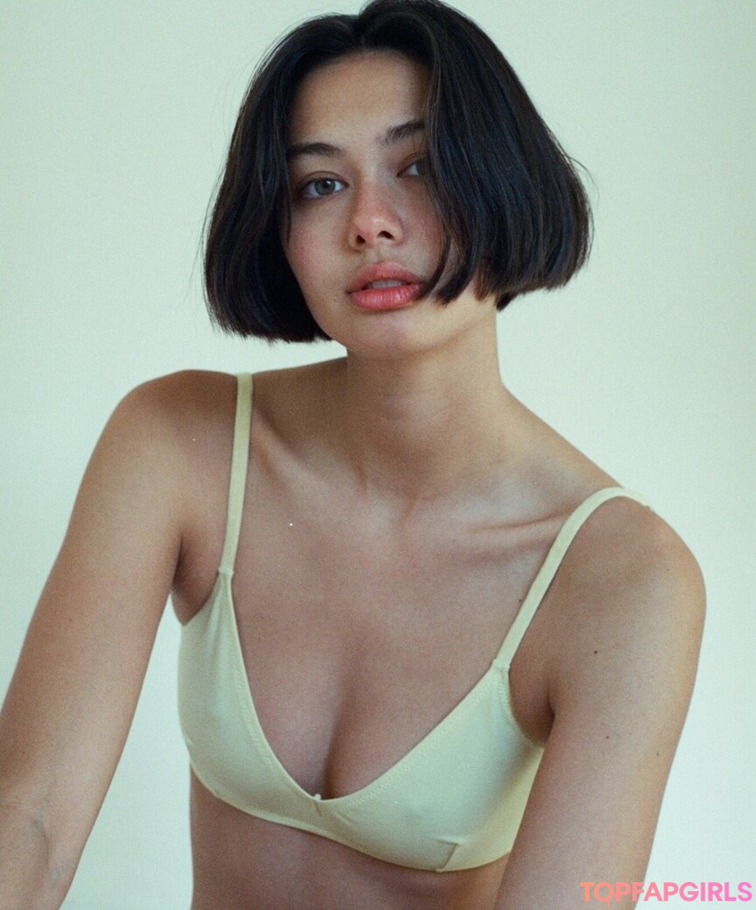 Foto desnuda filtrada de OnlyFans de Bridget Gao Hollitt #23 Foto desnuda filtrada de OnlyFans de Bridget Gao Hollitt #23