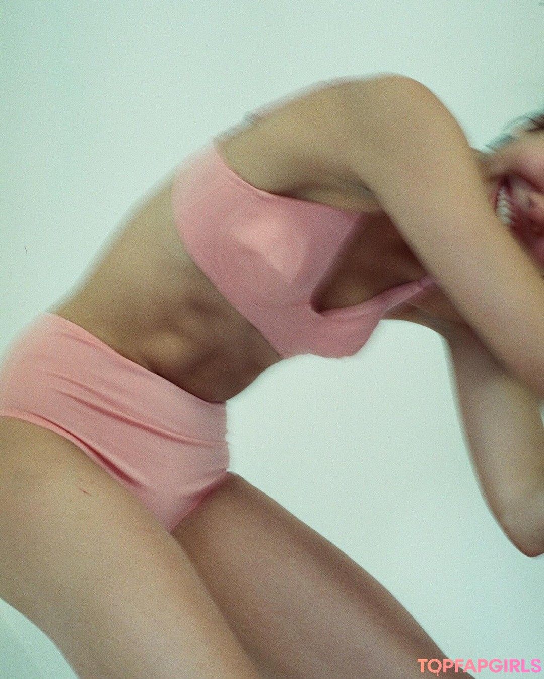 Foto desnuda filtrada de OnlyFans de Bridget Gao Hollitt #251 Foto desnuda filtrada de OnlyFans de Bridget Gao Hollitt #251