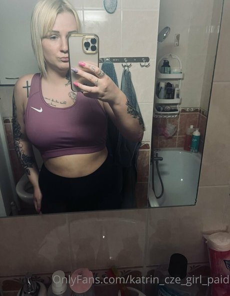 Katrin_cze_girl_paid