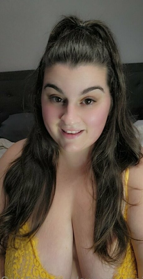 Curvymama2020