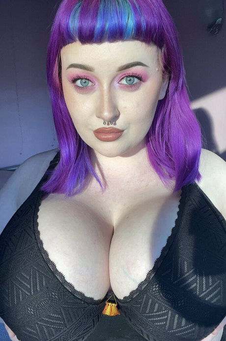 Chloe_nsfw