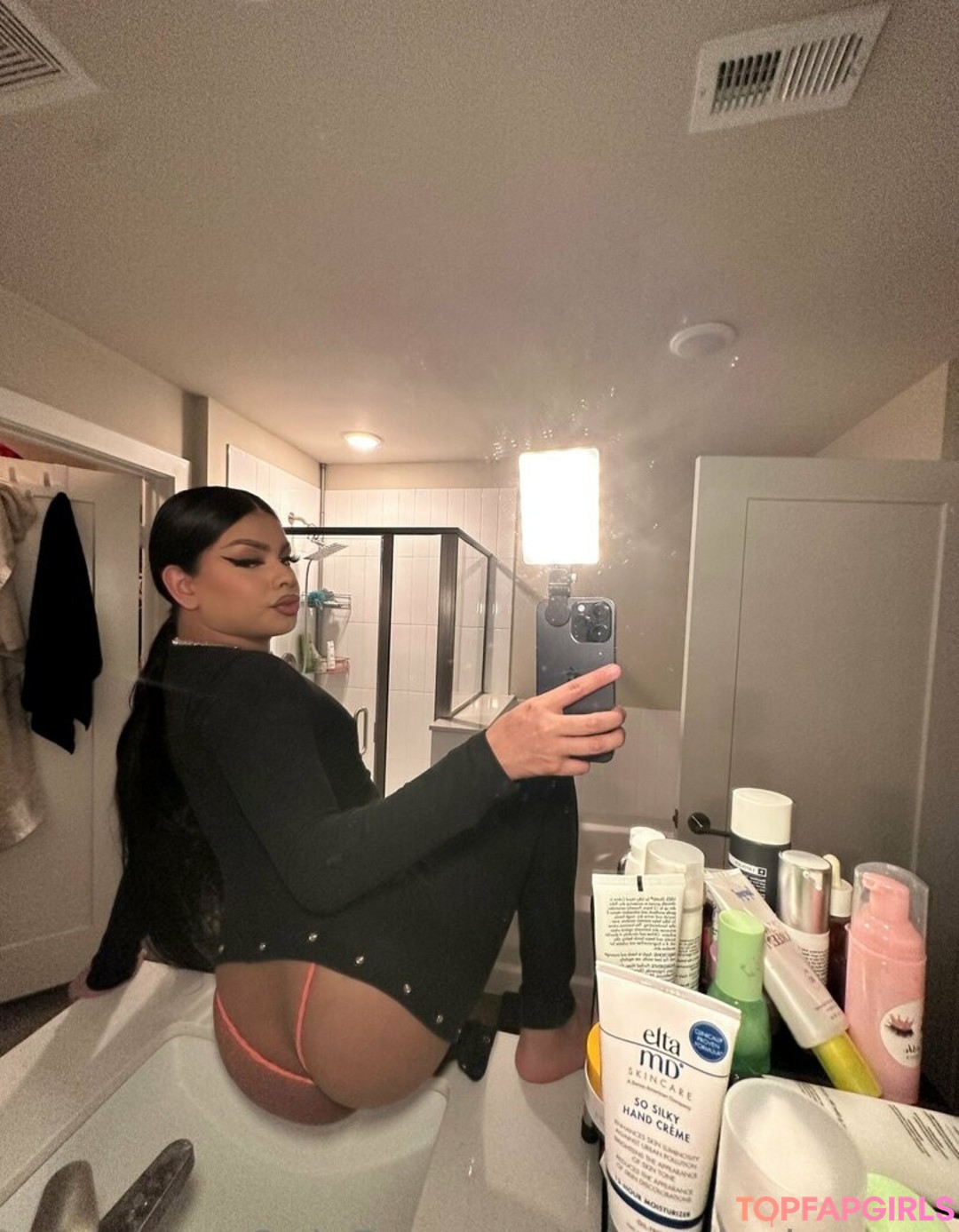 Foto desnuda filtrada de OnlyFans de Yourplaybunnyy #109 Foto desnuda filtrada de OnlyFans de Yourplaybunnyy #109