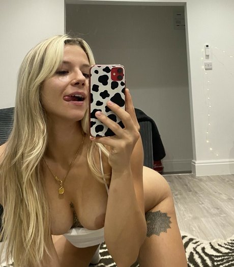 HarleySinn_
