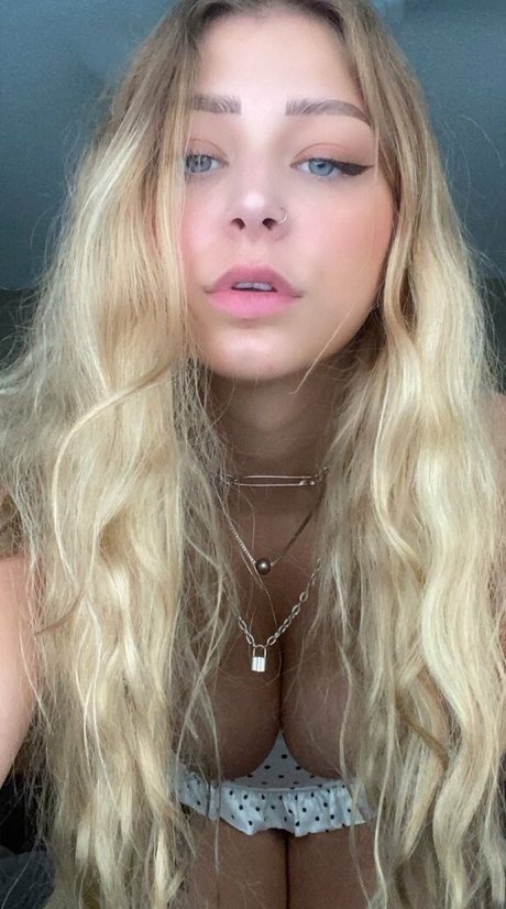 Foto desnuda filtrada de OnlyFans de Itsjadeblack