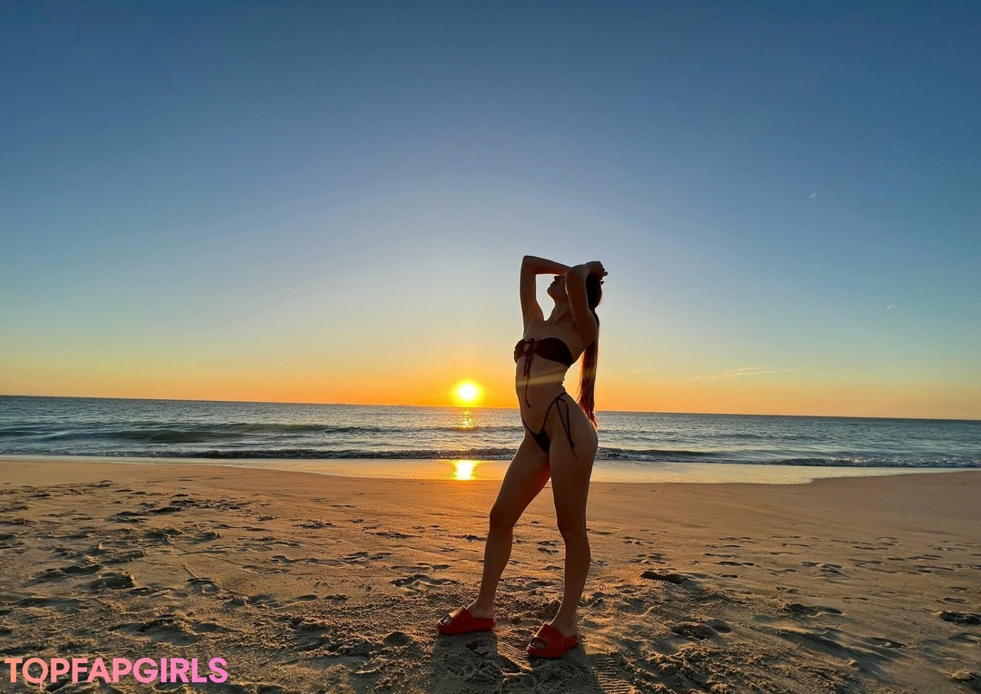 Foto desnuda filtrada de OnlyFans de Lilijasmijn #135 Foto desnuda filtrada de OnlyFans de Lilijasmijn #135
