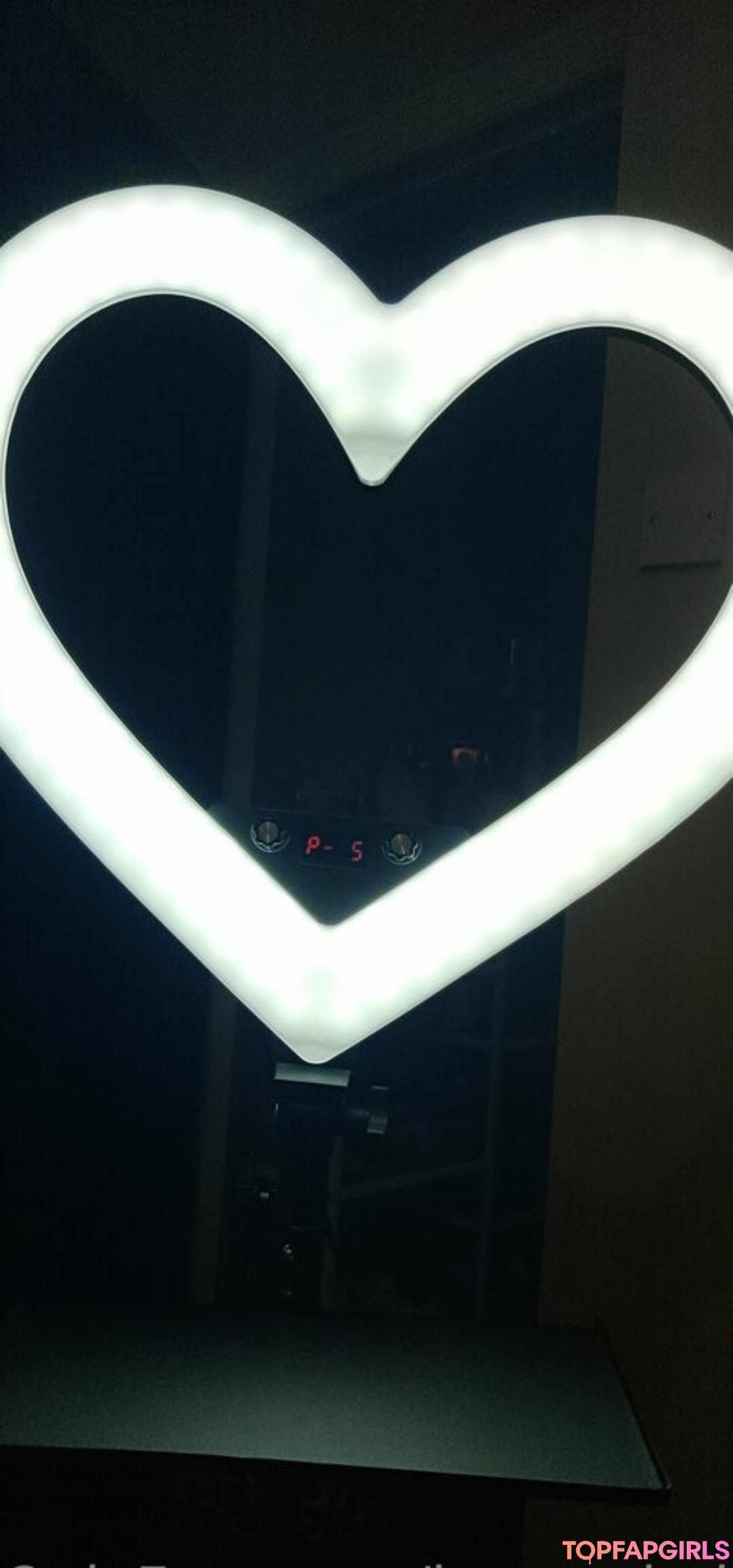 Foto desnuda filtrada de OnlyFans de Honeybabyx #182 Foto desnuda filtrada de OnlyFans de Honeybabyx #182