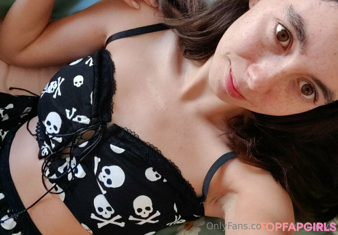 Foto desnuda filtrada de OnlyFans de Honeybabyx #338 Foto desnuda filtrada de OnlyFans de Honeybabyx #338