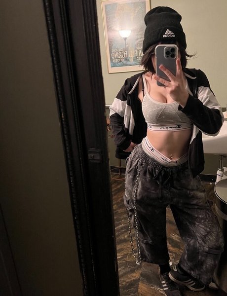 Foto desnuda filtrada de OnlyFans de Leez