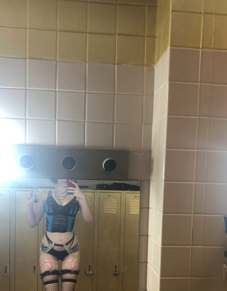 Foto desnuda filtrada de OnlyFans de leez