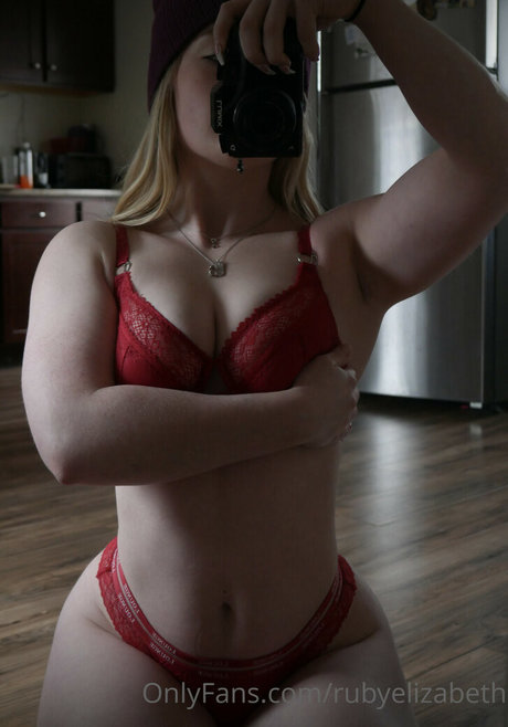 Foto desnuda filtrada de OnlyFans de Cdzfit