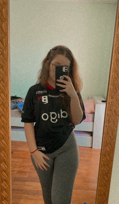 Foto desnuda filtrada de OnlyFans de Julihcsgo