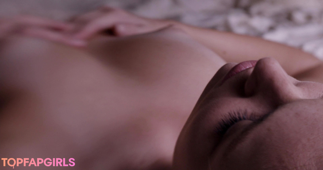 Foto desnuda filtrada de OnlyFans de Lili Simmons #52 Foto desnuda filtrada de OnlyFans de Lili Simmons #52