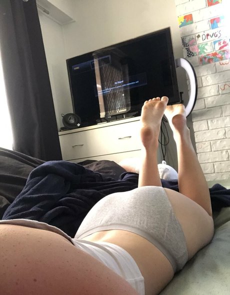 Foto desnuda filtrada de OnlyFans de Oliviamonroe