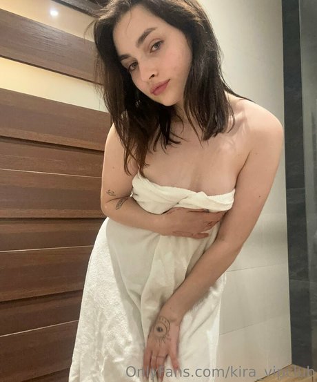 Kira_vipclub