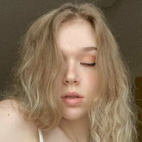 Genesisxmae