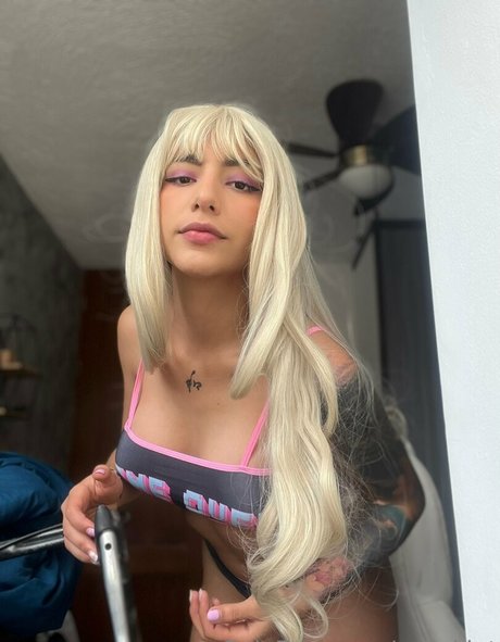 Foto desnuda filtrada de OnlyFans de Sofiakiut