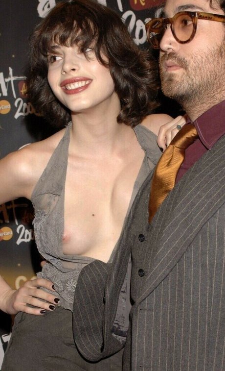 Foto desnuda filtrada de OnlyFans de Charlotte Kemp Muhl