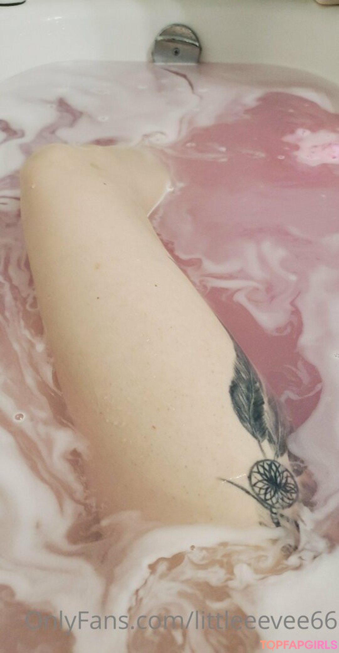 Foto desnuda filtrada de OnlyFans de Littleeevee66 #103 Foto desnuda filtrada de OnlyFans de Littleeevee66 #103