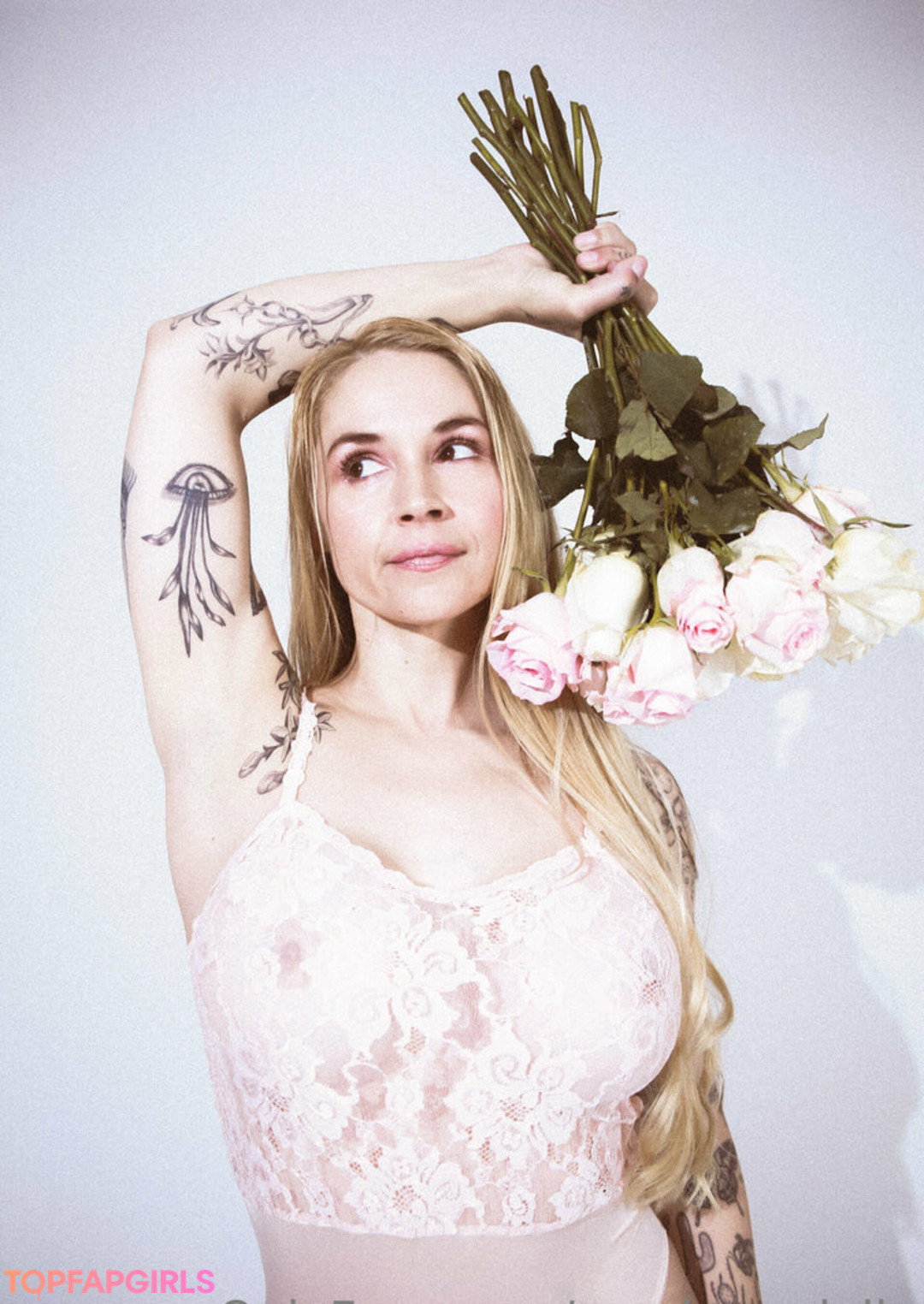 Foto desnuda filtrada de OnlyFans de Sarahvandella #115 Foto desnuda filtrada de OnlyFans de Sarahvandella #115