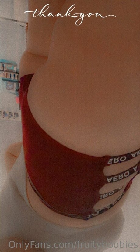 Foto desnuda filtrada de OnlyFans de Fruityboobies