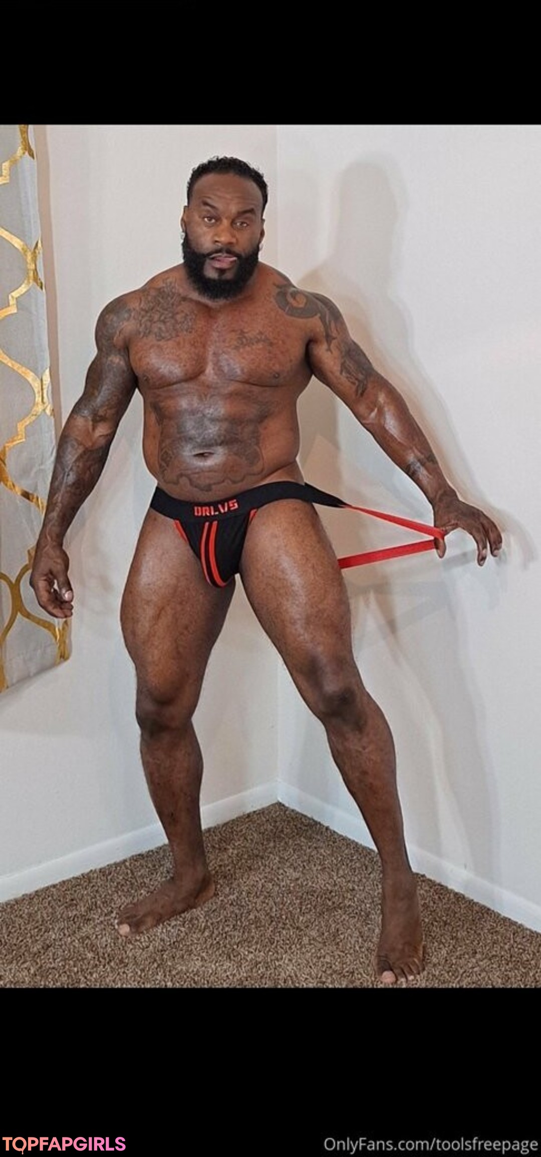 Foto desnuda filtrada de OnlyFans de Toolsfreepage #108 Foto desnuda filtrada de OnlyFans de Toolsfreepage #108