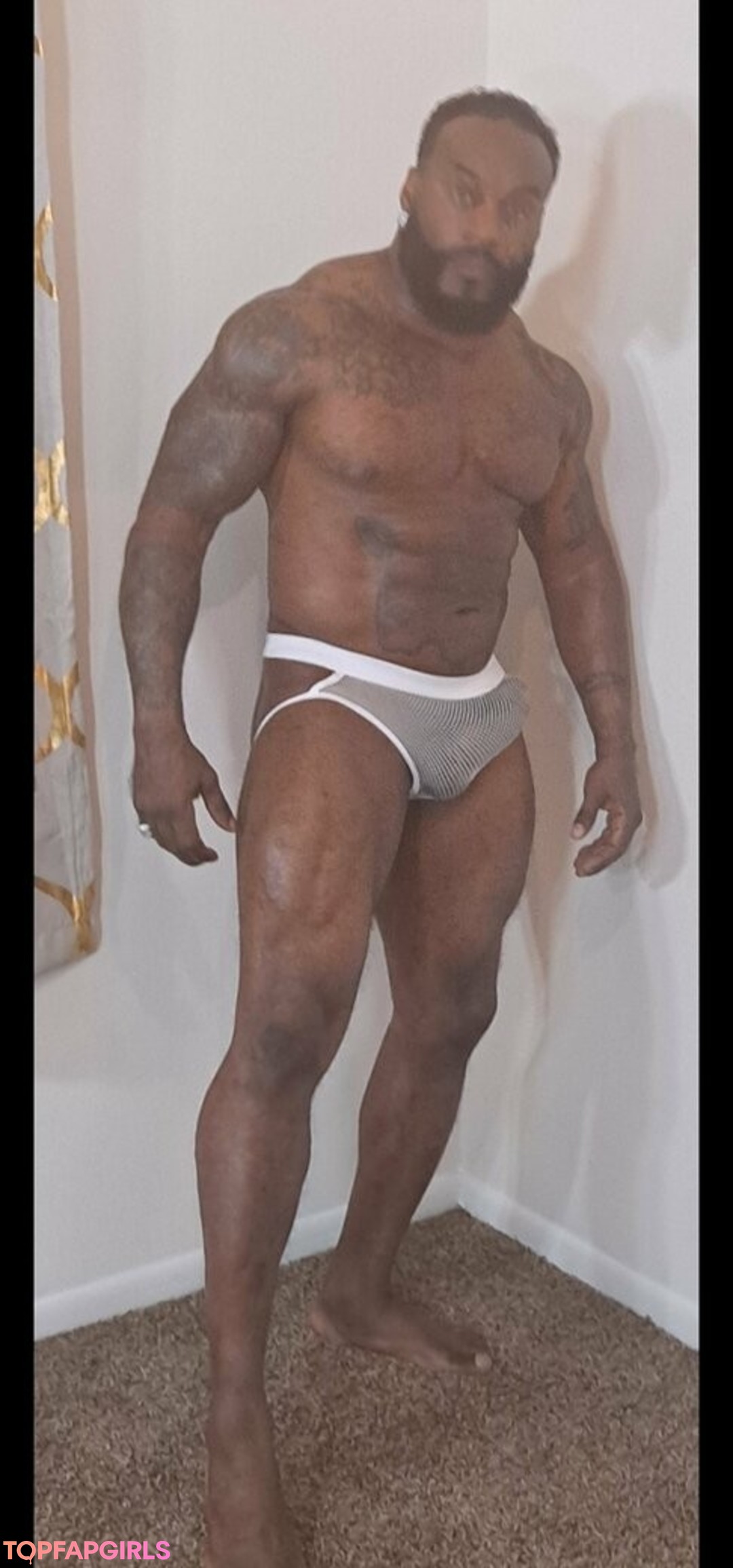 Foto desnuda filtrada de OnlyFans de Toolsfreepage #128 Foto desnuda filtrada de OnlyFans de Toolsfreepage #128