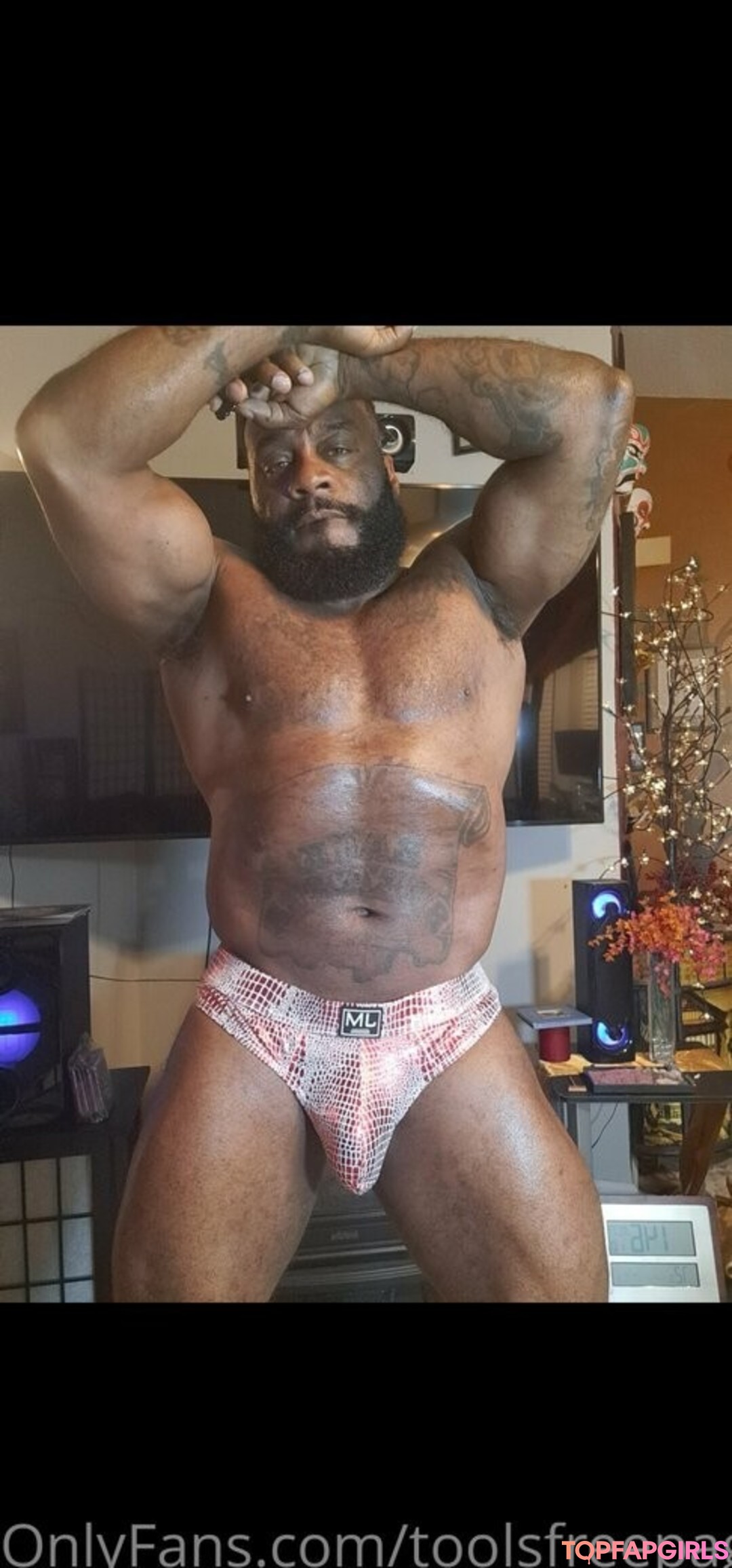 Foto desnuda filtrada de OnlyFans de Toolsfreepage #268 Foto desnuda filtrada de OnlyFans de Toolsfreepage #268