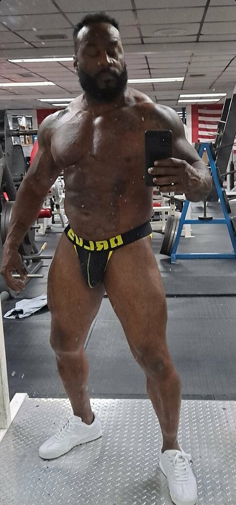 Foto desnuda filtrada de OnlyFans de Toolsfreepage