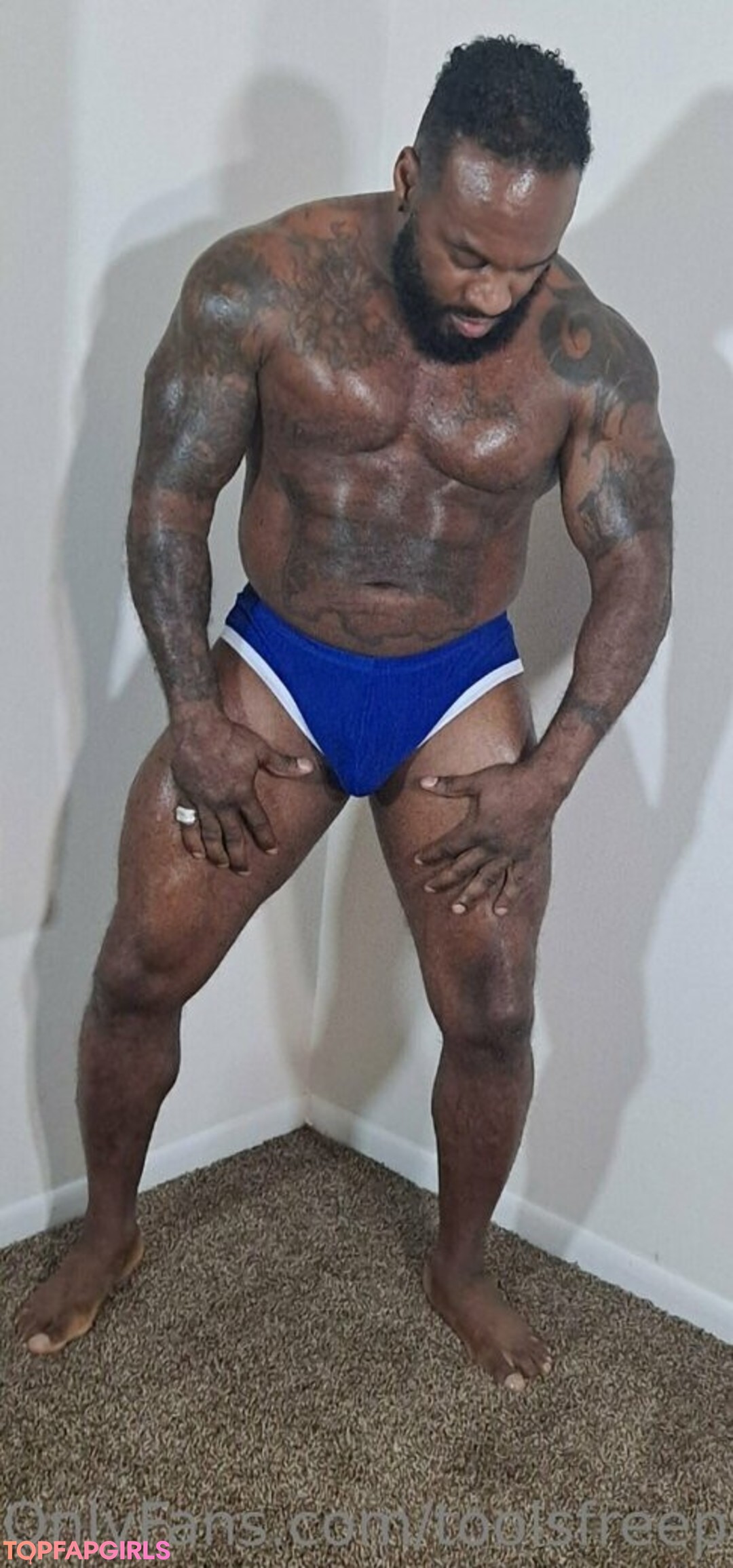 Foto desnuda filtrada de OnlyFans de Toolsfreepage #542 Foto desnuda filtrada de OnlyFans de Toolsfreepage #542