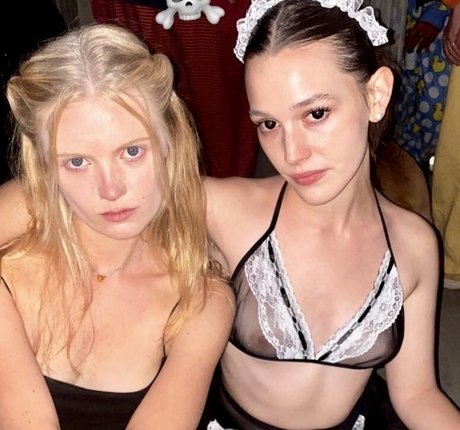 Foto desnuda filtrada de OnlyFans de Victoria Pedretti
