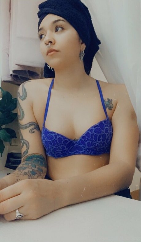 Foto desnuda filtrada de OnlyFans de Acidaddict