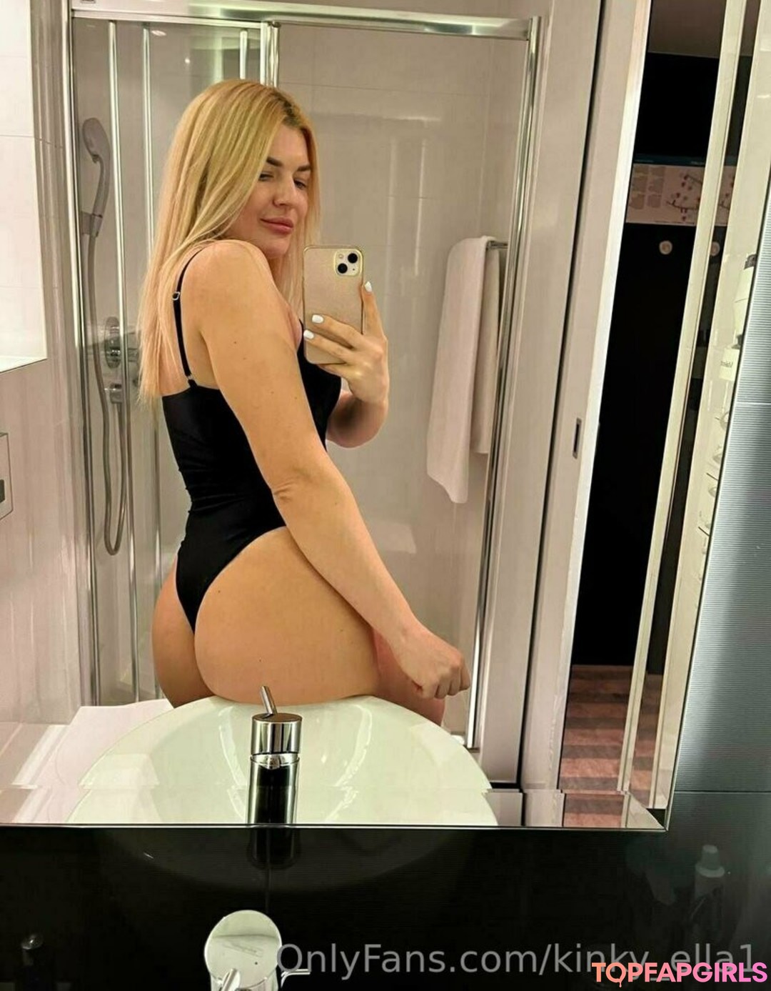 Foto desnuda filtrada de OnlyFans de Kinkyella1 #82 Foto desnuda filtrada de OnlyFans de Kinkyella1 #82