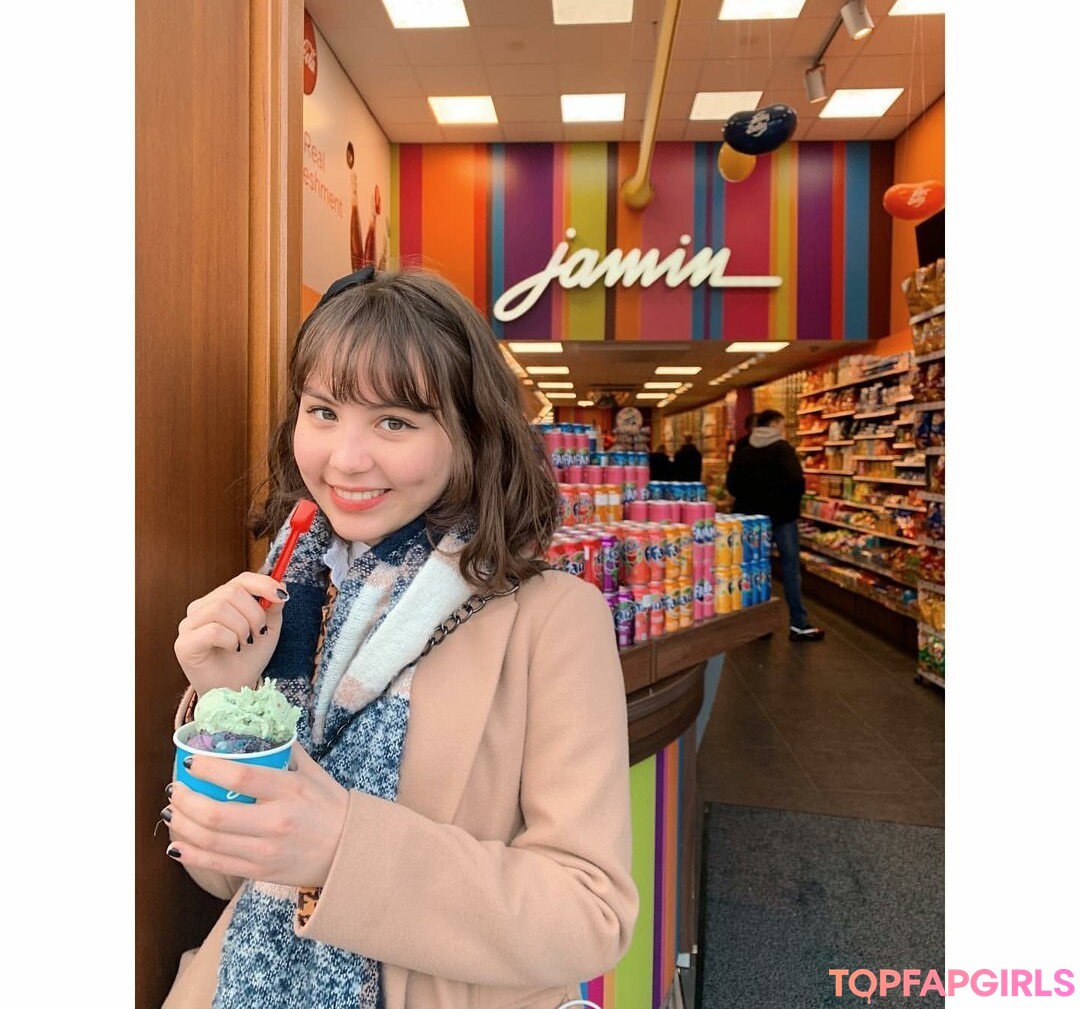 Foto desnuda filtrada de OnlyFans de Asmr Bluekatie #21 Foto desnuda filtrada de OnlyFans de Asmr Bluekatie #21