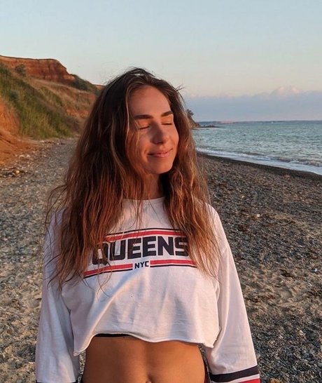 Anna Adamovich